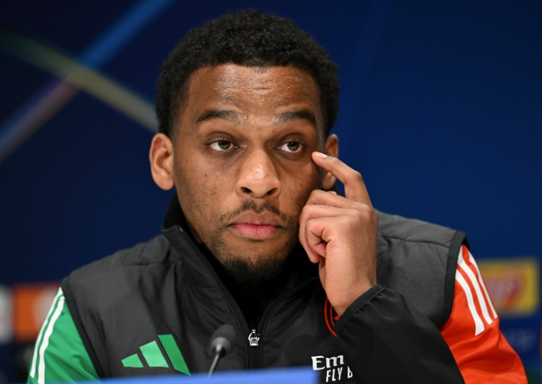 Jurrien Timber urges his Arsenal teammates to ‘rewrite the story.’